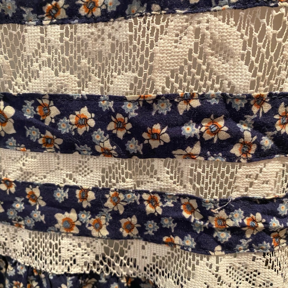 Floral and lace slip dress - Picture 5 of 7
